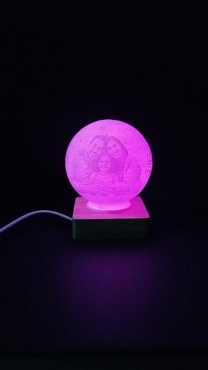 Video real de la lámpara Día del Padre con luz RGB
